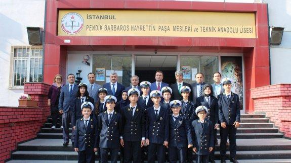 Pendik Kaymakamımız ve İlçe Milli Eğitim Müdürümüz Barbaros Hayrettin Paşa Mesleki ve Teknik Anadolu Lisesini Ziyaret Etti.