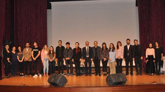 İlçemiz Ortaokullar ve  Liseler Arası Türk Halk Müziği, Türk Sanat Müziği ve Pop Müziği Yarışması Sonuçlandı.