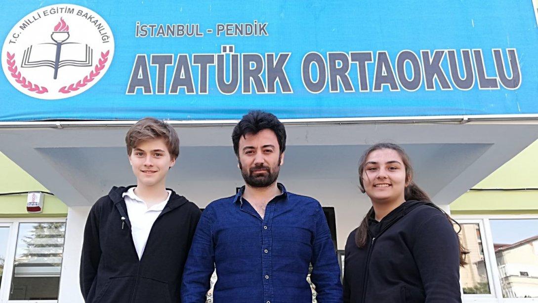 Öğrencilerimiz Senem Nehir Arı ve Kerem Dağarcıkoğlu 13.´sü düzenlenen TÜBİTAK Ortaokul Öğrencileri Araştırma Projeleri Yarışması İstanbul Asya Bölge Finaline Katılmaya Hak Kazandı.