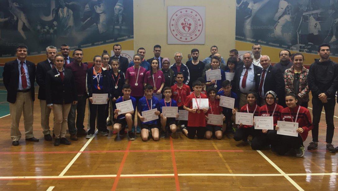 Fatma Gözen Eralp Ortaokulu Masa Tenisi Takımı Türkiye Finallerinde