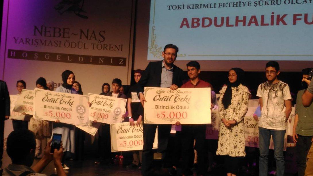 Öğrencimiz Halit Mahli Nebe Nas Kur'an-ı Anlamaya Doğru Bilgi Yarışmasında İstanbul Birincisi