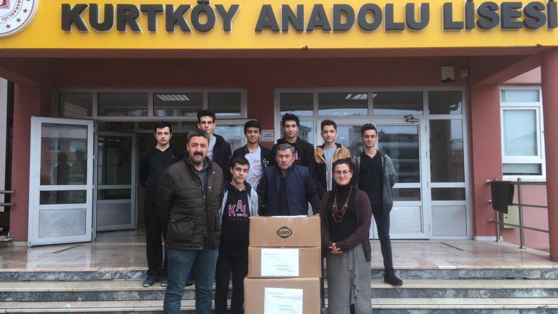 Kurtköy Anadolu Lisesi Öğrencilerimizden Kardeşlerine Kitap Desteği