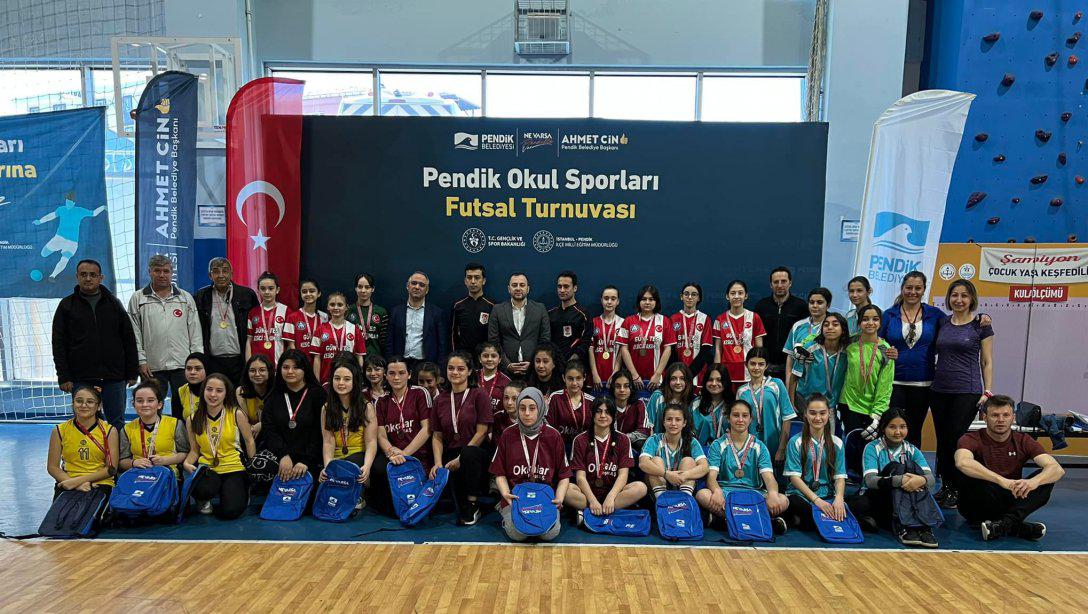 Okul Sporları İlçe Futsal Turnuvası Düzenlendi.