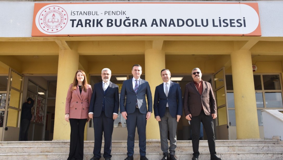 Pendik Kaymakamımız Sn. Mehmet Yıldız Tarık Buğra Anadolu Lisesini ziyaret etti.