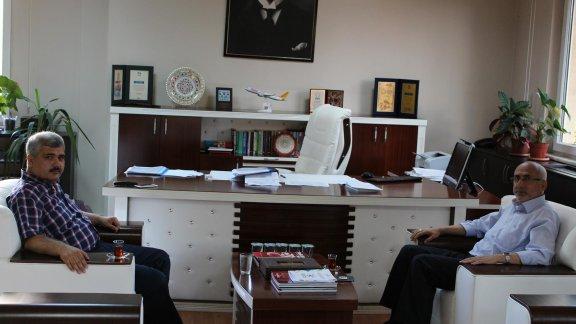 Pendik İlçe Müftüsü Sn. Mehmet Yaman İlçe Milli Eğitim Müdürümüz Sn. Aytekin Yılmaz´ı ziyaret etti.