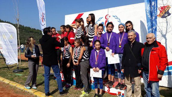  Halil Kaya Gedik Metal Teknolojisi Mesleki ve Teknik Anadolu Lisesi Okul Sporları  Kros Yarışmasında Türkiye Finallerinde.