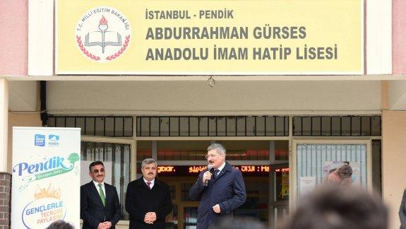 "Pendik Gündemi Lise Buluşmaları 15. Programı Abdurrahman Gürses Anadolu İmam Hatip Lisesinde Gerçekleşti.