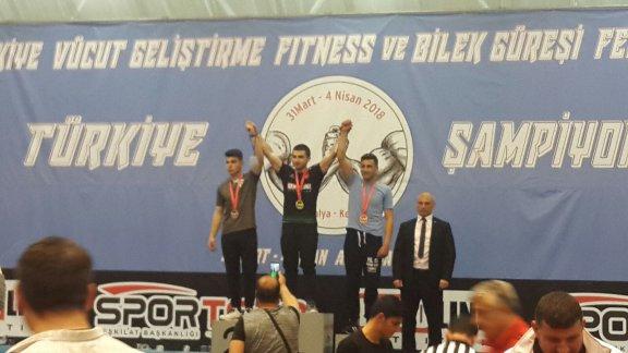 Öğrencimiz Ali Karaçete Bilek Güreşinde Türkiye Şampiyonu