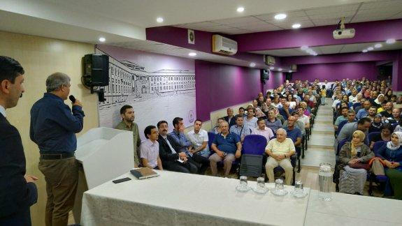 İlçe Milli Eğitim Müdürümüz Sn. Aytekin Yılmaz Gönüllü Hizmet Vakfı Mustafa Saffet Fen Lisesi Veli Toplantısına Katıldı.