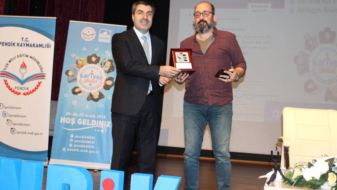 Pendik Kariyer Günleri-3 ´te Prof. Dr. Sinan Canan Öğrencilerimiz ile Buluştu.
