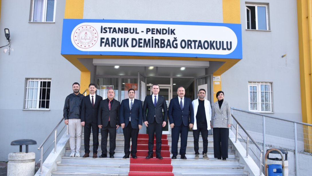 Pendik Kaymakamımız Sn. Mehmet Yıldız Faruk Demirbağ Ortaokulunu ziyaret etti.