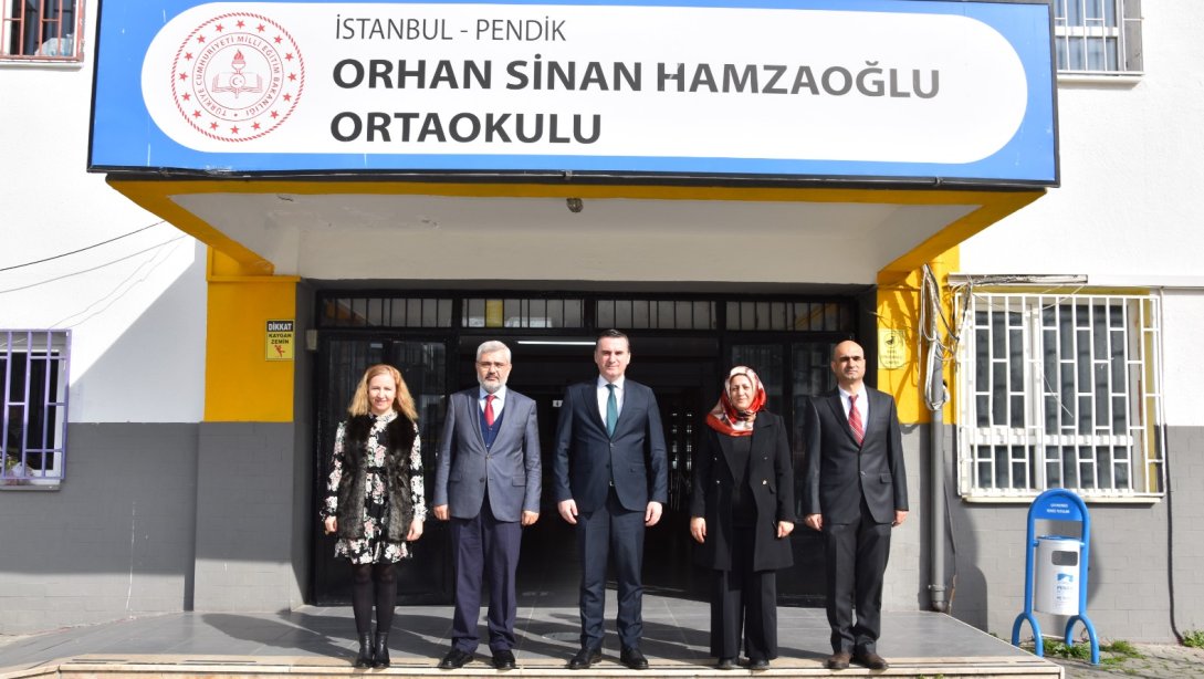 Pendik Kaymakamımız Sn. Mehmet Yıldız Orhan Sinan Hamzaoğlu Ortaokulumuzu ziyaret etti.